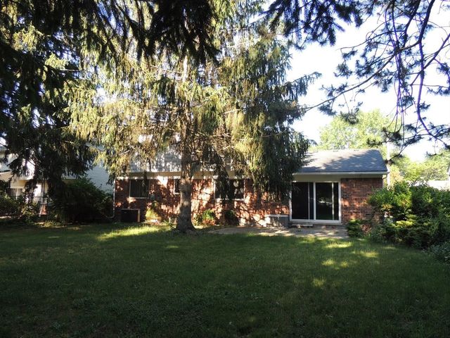 2098 Yorktown Drive, Ann Arbor, MI 48105