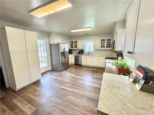 1804 Randall CT, Virginia Beach, VA 23464