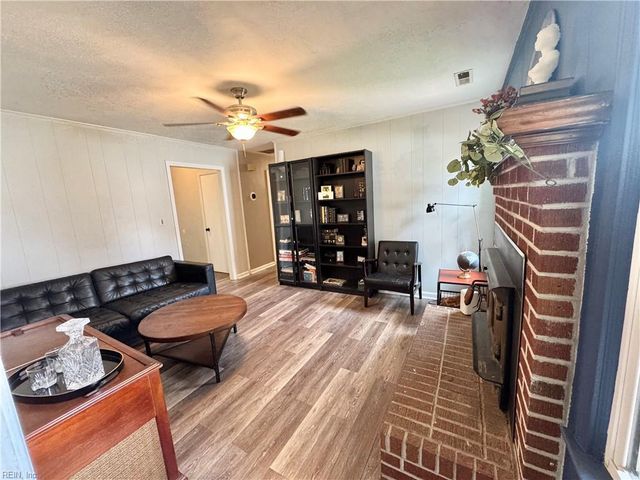 1804 Randall CT, Virginia Beach, VA 23464