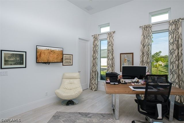 4 Willoughby DR, Naples, FL 34110