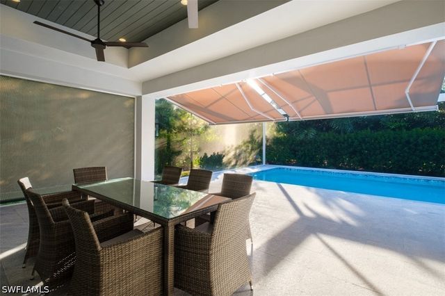 4 Willoughby DR, Naples, FL 34110