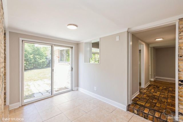 6463 Barnes St, Milton, FL 32570