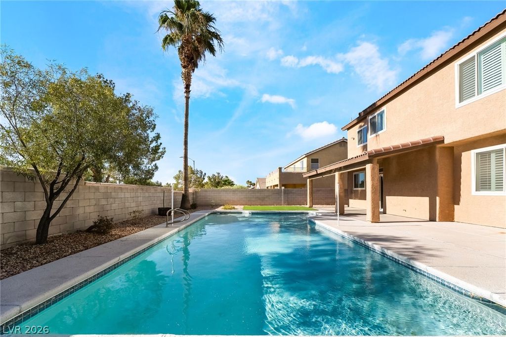 261 Timber Hollow Street, Henderson, NV 89012 — photo 4