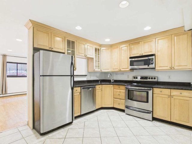 15 Walbridge St 9, Boston, MA 02134