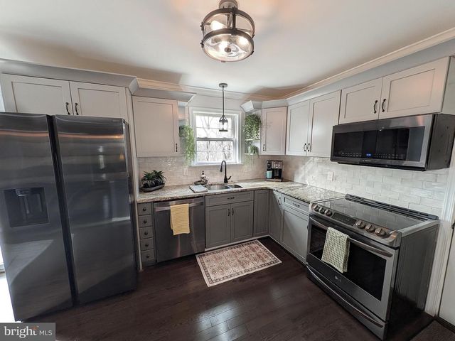 602 CEDARBROOK CT, Mount Airy, MD 21771