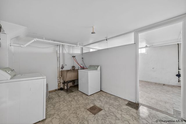1911 GARRETT ST, Cheyenne, WY 82001