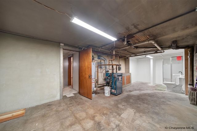 1911 GARRETT ST, Cheyenne, WY 82001