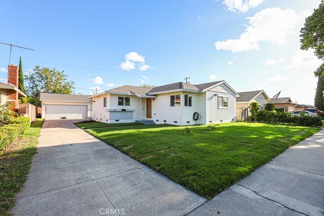 1802 W Martha, Santa Ana, CA 92706