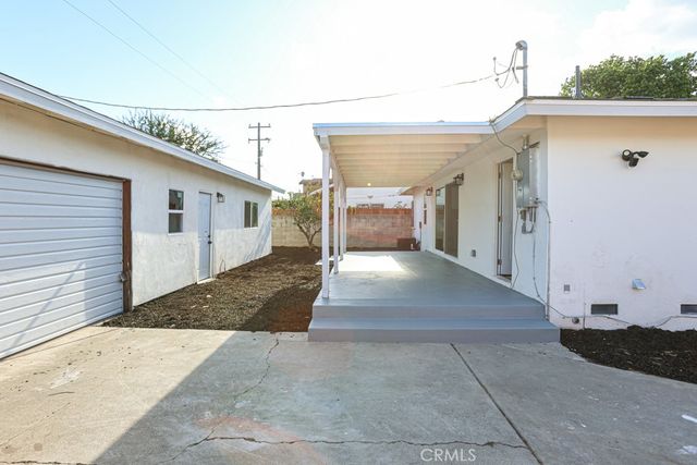 1802 W Martha, Santa Ana, CA 92706