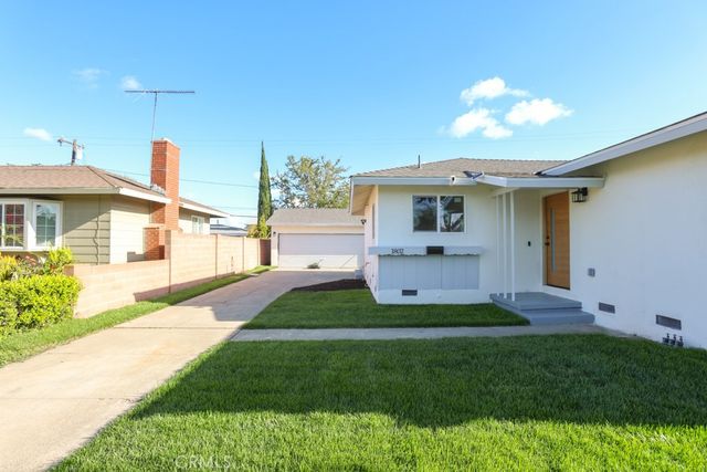 1802 W Martha, Santa Ana, CA 92706