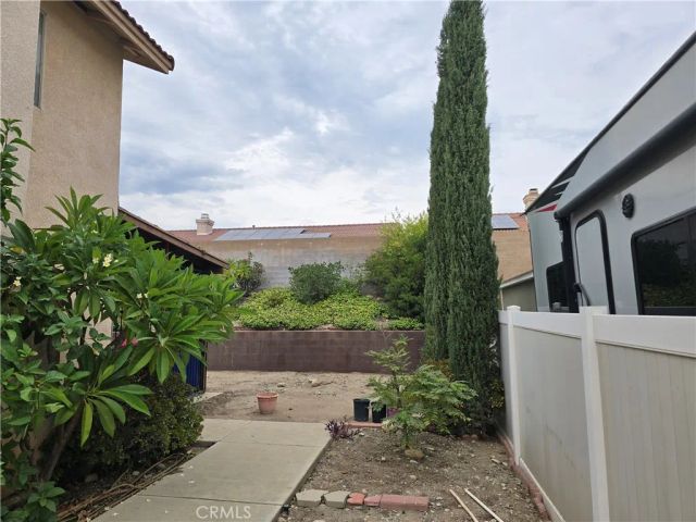 2768 W Buena Vista, Rialto, CA 92377