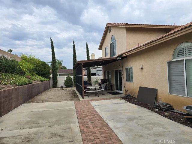 2768 W Buena Vista, Rialto, CA 92377