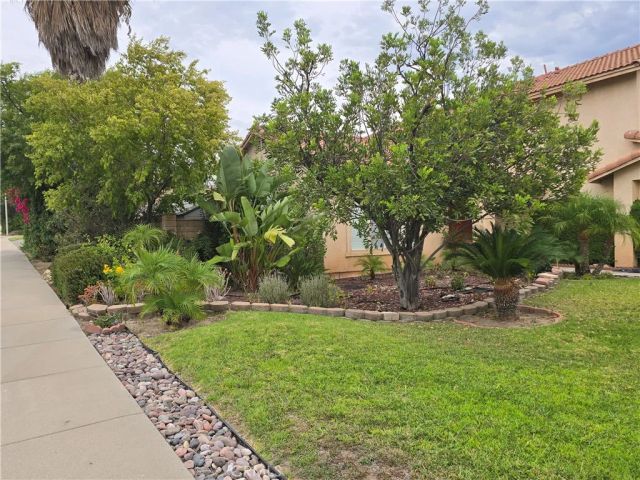 2768 W Buena Vista, Rialto, CA 92377