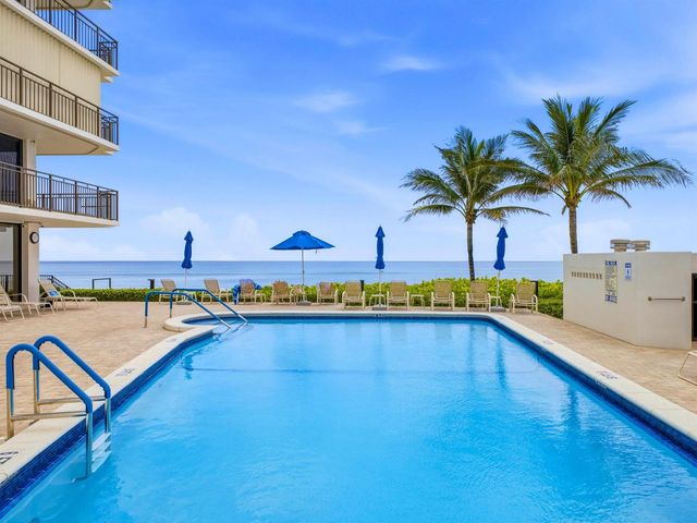 3009 S Ocean Boulevard 205, Highland Beach, FL 33487