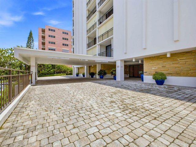 3009 S Ocean Boulevard 205, Highland Beach, FL 33487