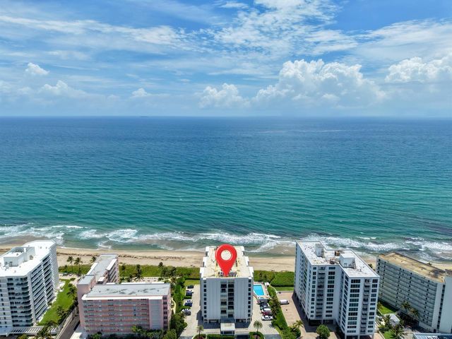 3009 S Ocean Boulevard 205, Highland Beach, FL 33487
