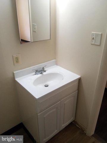 2607 S 7TH ST, Philadelphia, PA 19148