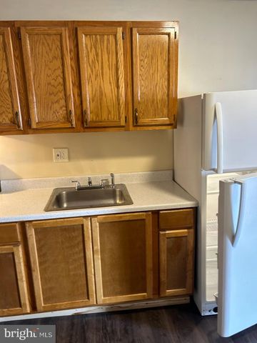 2607 S 7TH ST, Philadelphia, PA 19148