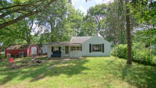 113 W 5th Street, Buchanan City, MI 49107