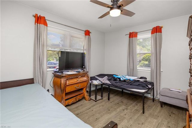 2216 Decatur ST, Chesapeake, VA 23324