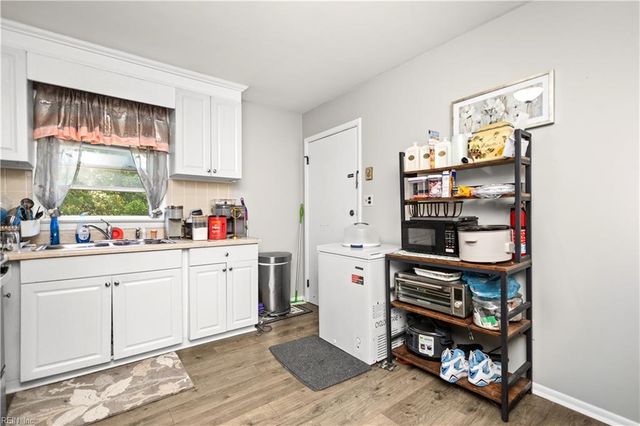 2216 Decatur ST, Chesapeake, VA 23324