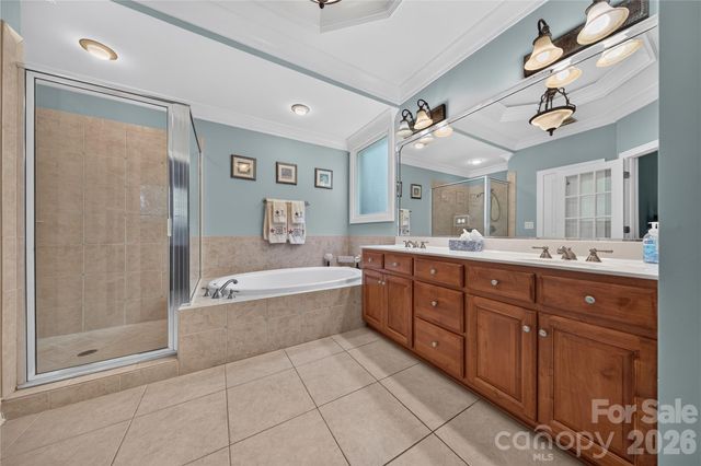 9605 White Hemlock Lane, Charlotte, NC 28270