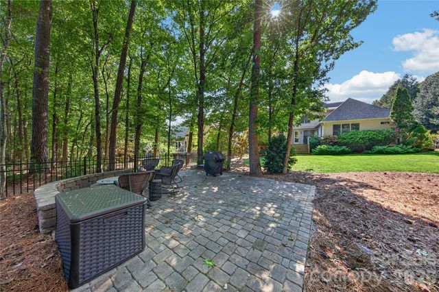 9605 White Hemlock Lane, Charlotte, NC 28270