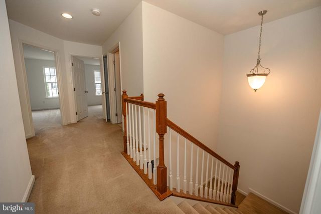 217 S SAVANNA DR, Pottstown, PA 19465