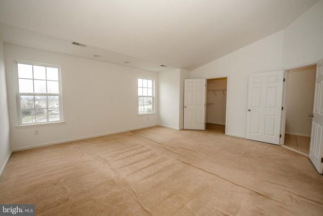 217 S SAVANNA DR, Pottstown, PA 19465