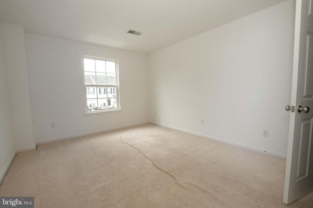 217 S SAVANNA DR, Pottstown, PA 19465