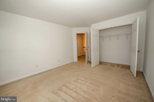 217 S SAVANNA DR, Pottstown, PA 19465