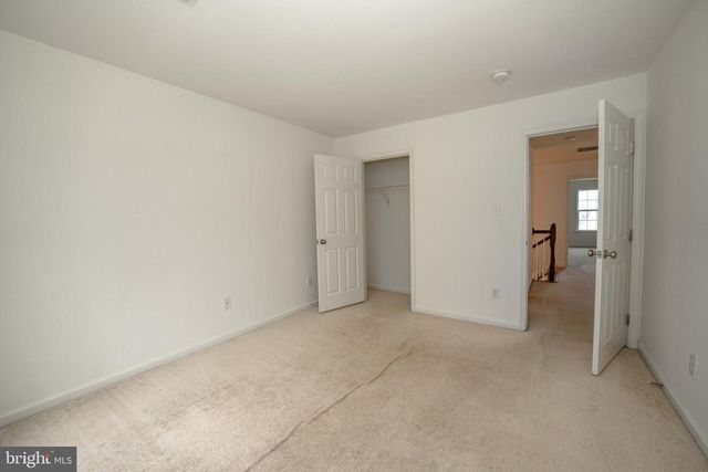 217 S SAVANNA DR, Pottstown, PA 19465