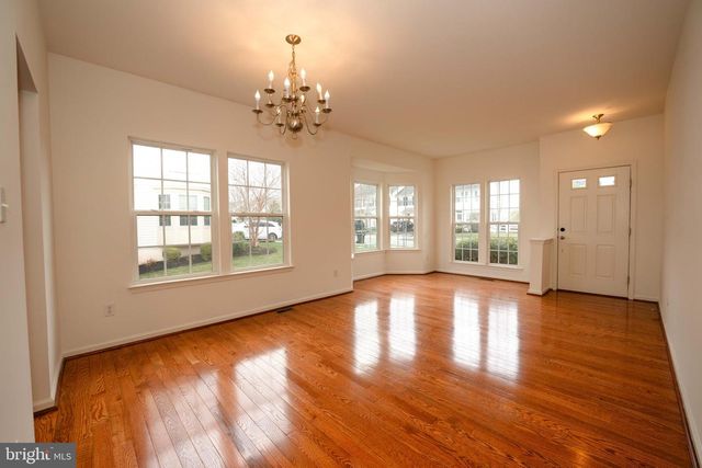 217 S SAVANNA DR, Pottstown, PA 19465