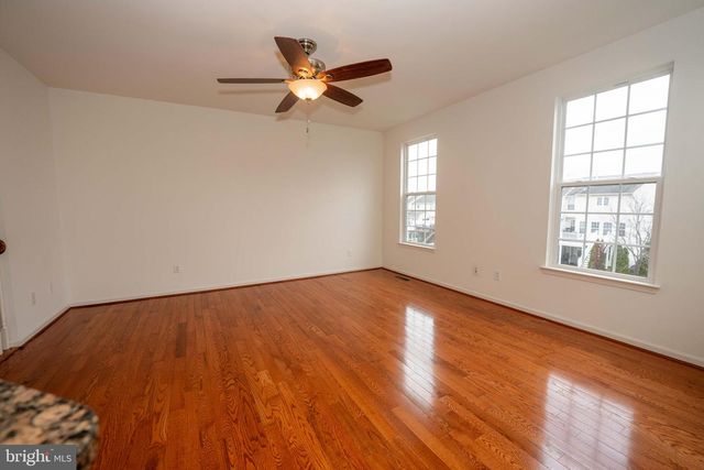 217 S SAVANNA DR, Pottstown, PA 19465