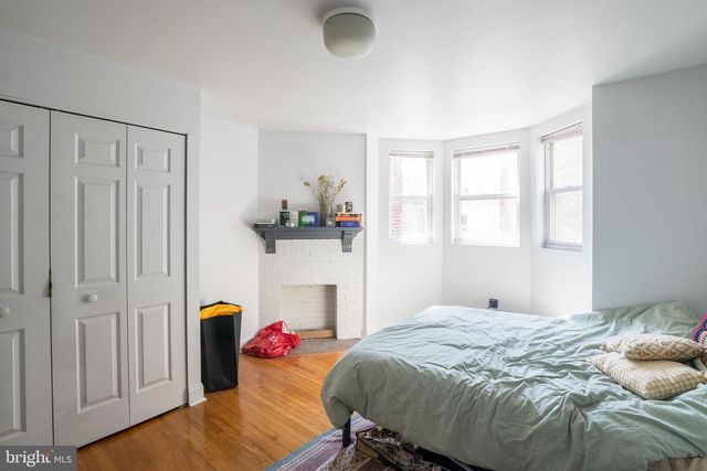 1938 PINE ST, Philadelphia, PA 19103