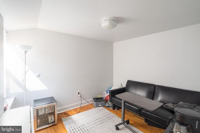 1938 PINE ST, Philadelphia, PA 19103