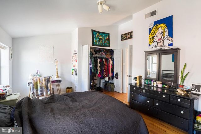 1938 PINE ST, Philadelphia, PA 19103