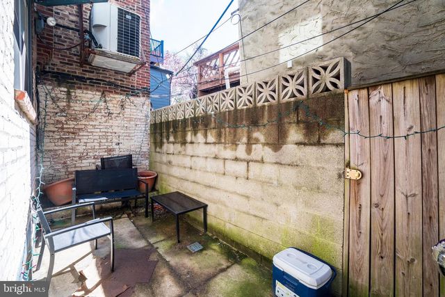 1938 PINE ST, Philadelphia, PA 19103