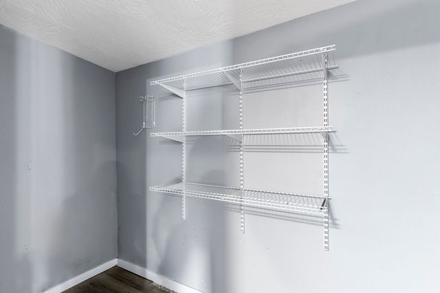 2517 W Phelps Street, Springfield, MO 65802