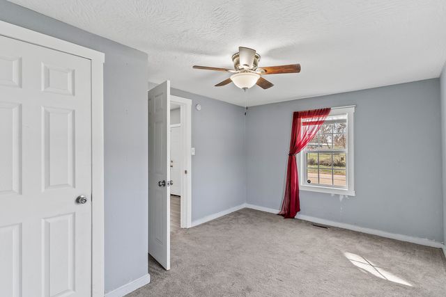 2517 W Phelps Street, Springfield, MO 65802