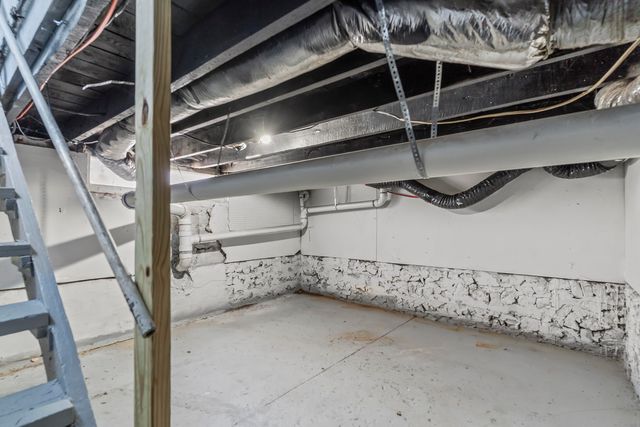 2517 W Phelps Street, Springfield, MO 65802