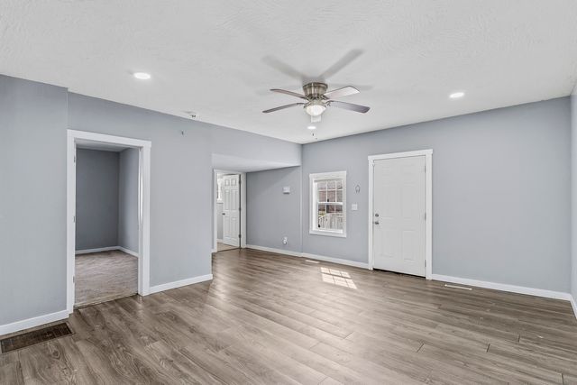 2517 W Phelps Street, Springfield, MO 65802