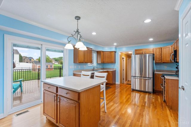 9195 Glenridge Boulevard, Clearcreek Twp., OH 45458