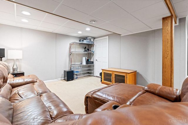 9195 Glenridge Boulevard, Clearcreek Twp., OH 45458