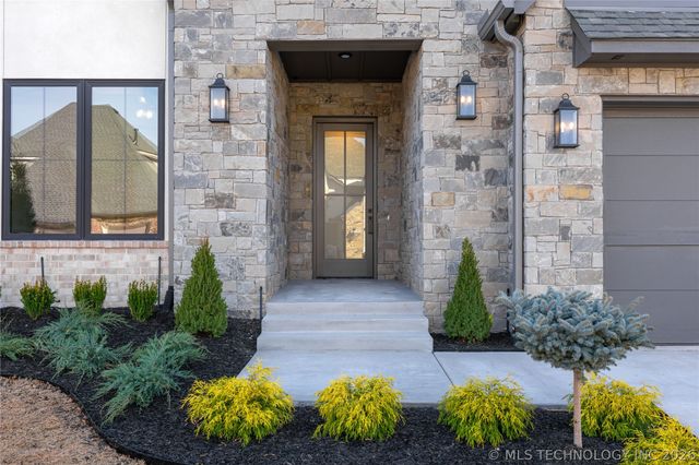 4418 E 93rd Place S, Tulsa, OK 74137