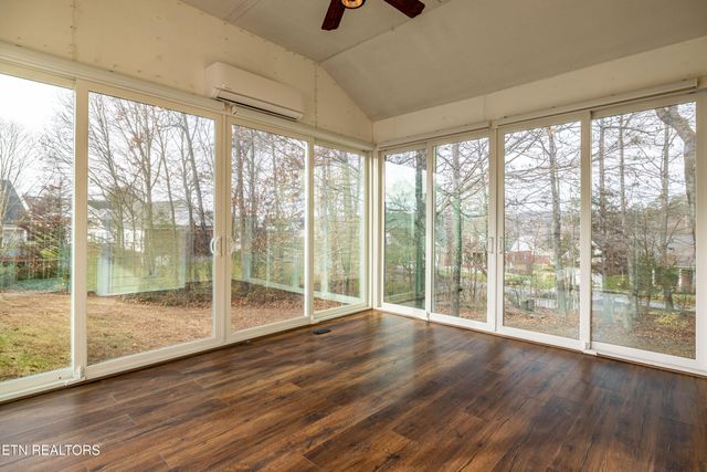 4539 Murphy Rd, Knoxville, TN 37918