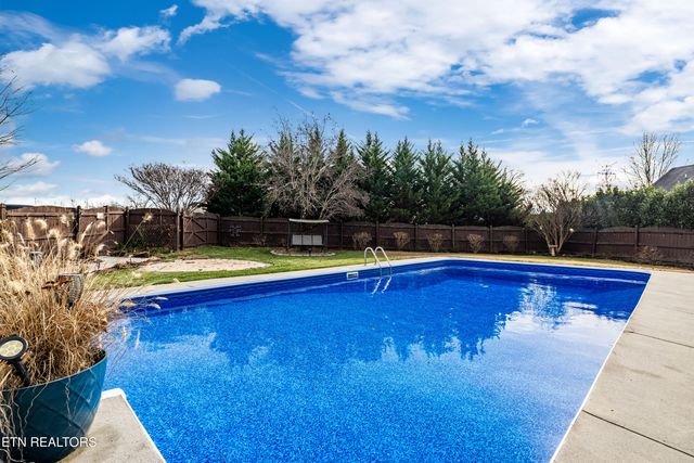 4539 Murphy Rd, Knoxville, TN 37918