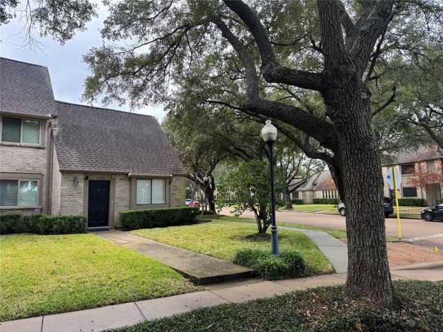 15359 Falmouth Avenue 2, Houston, TX 77084