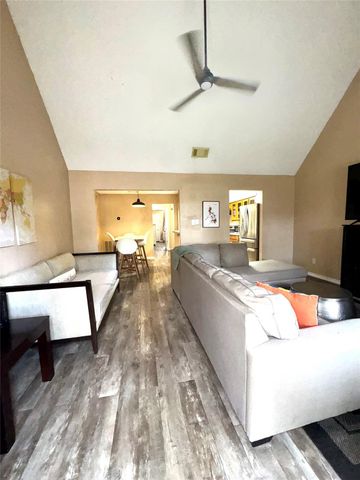 15359 Falmouth Avenue 2, Houston, TX 77084