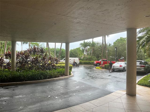 5100 N Ocean Blvd Apt 1115, Lauderdale By The Sea, FL 33308